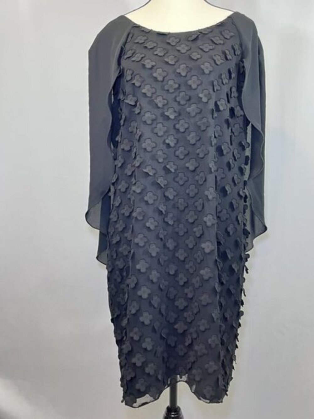 Cartise knee length sleeveless little black dress chiffon cape sleeves sz 12
